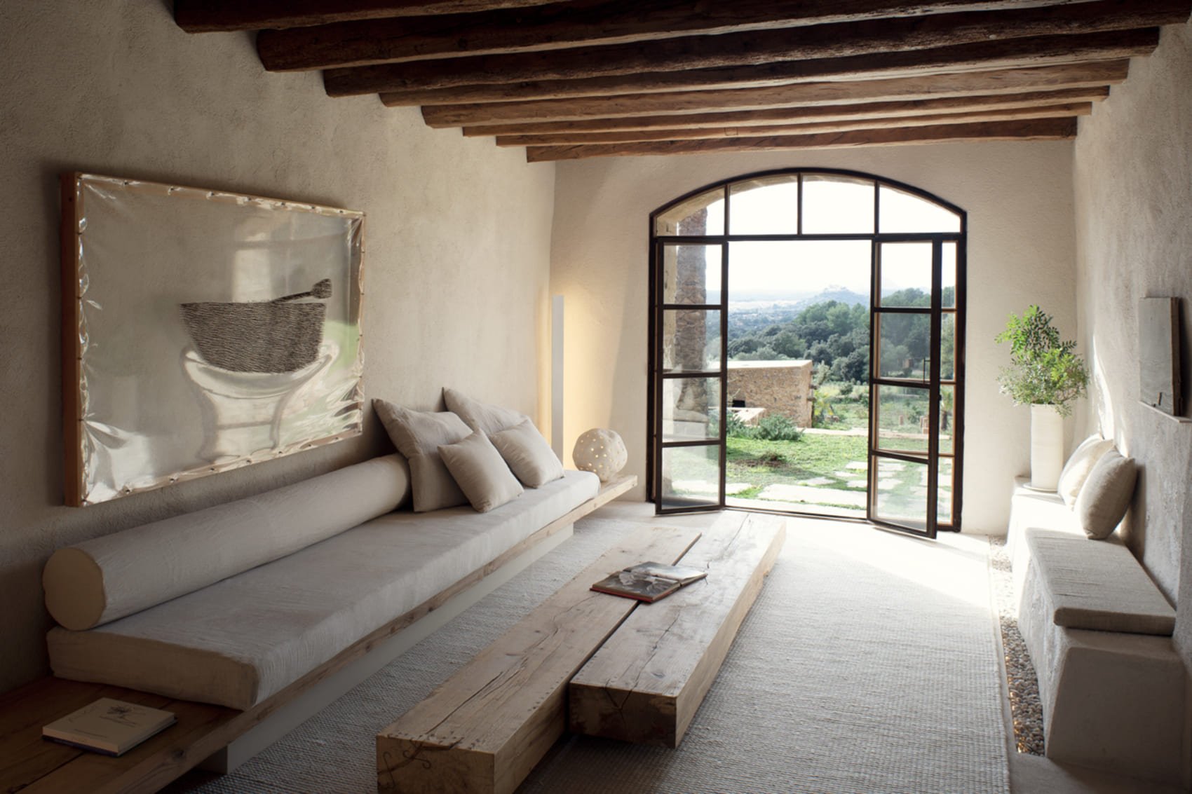Best luxury eco boutique hotel with pool, spa, restaurant 5* Mallorca Spain - Es Raco d'Arta - hall