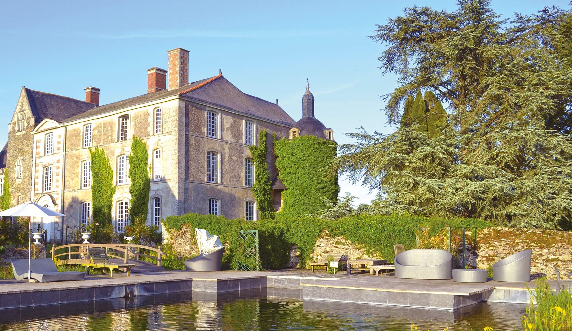 Charming property Château de l'Épinay Angers Loire France swimming pool
