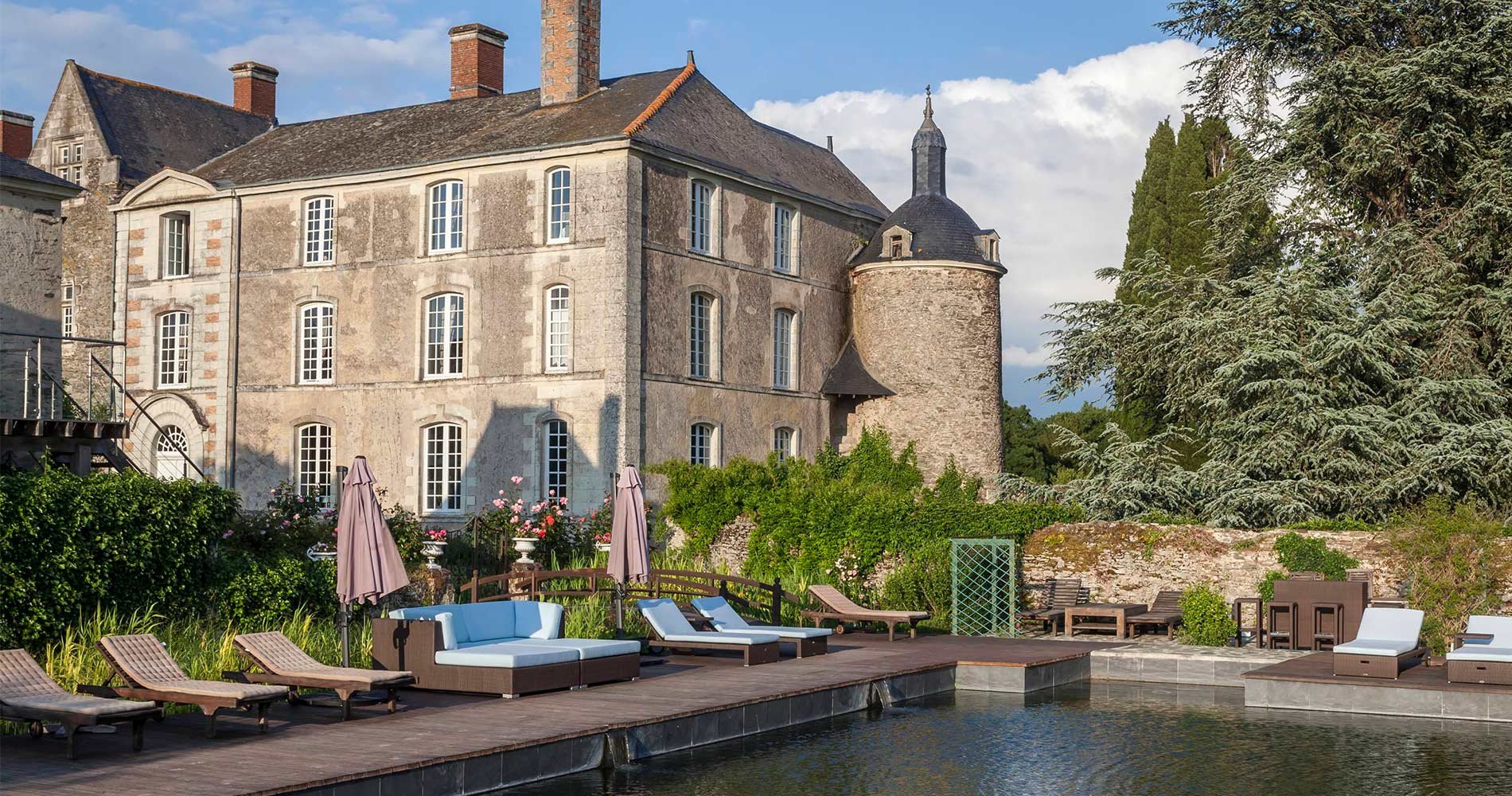 Demeure de charme Le Château de l'Épinay Angers Loire France piscine