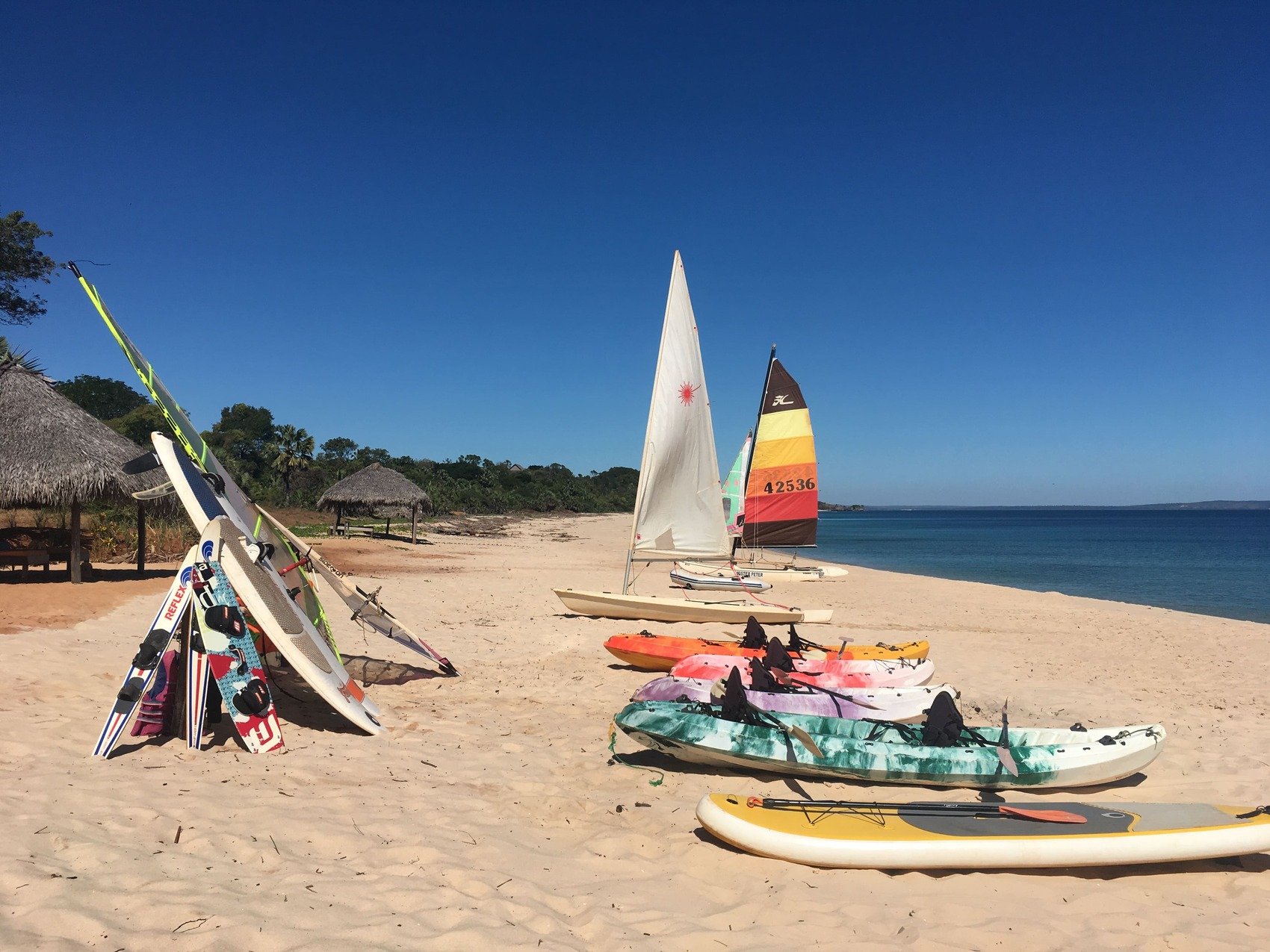 Lodge des Terres Blanches - authentic boutique hotel Mahajunga Madagascar - Water Sports - Canoe, kayak, kitesurf