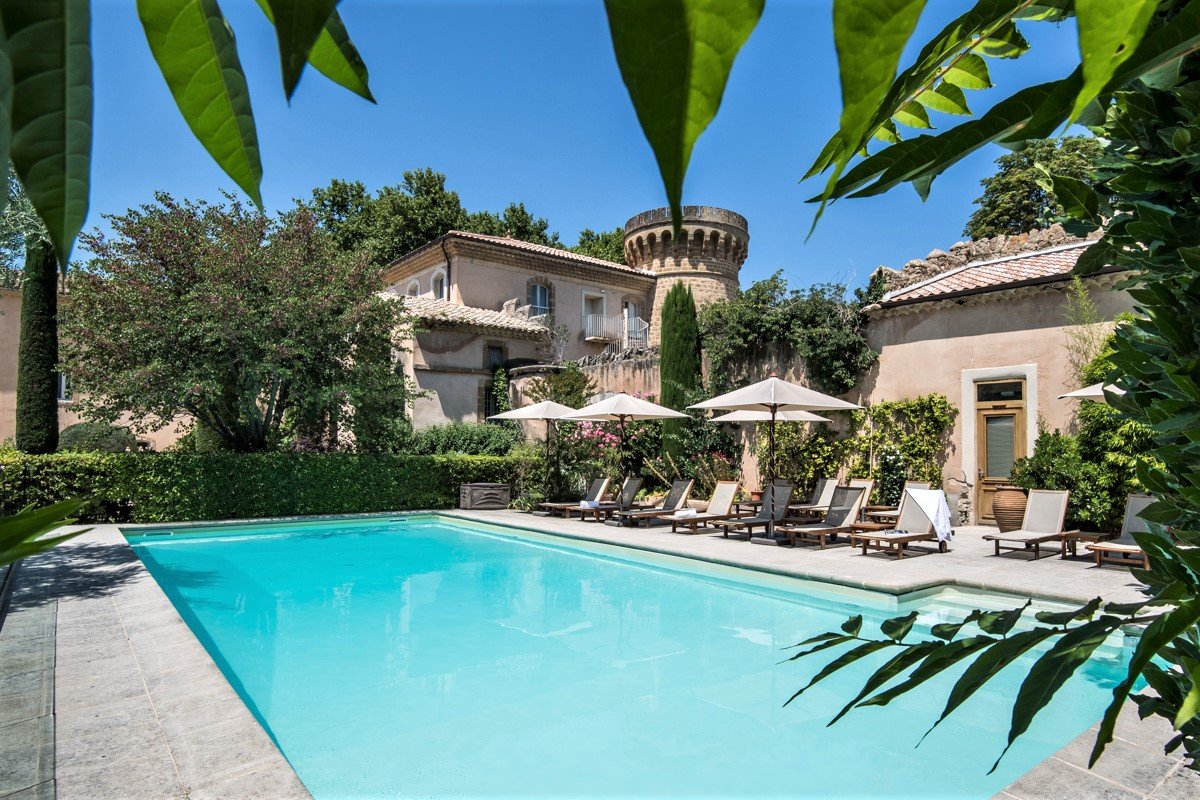 Luxury hotel in Provence, France - Château de Massillan 5* - Chef Mickael Furnion - Michelin-starred restaurant Le M