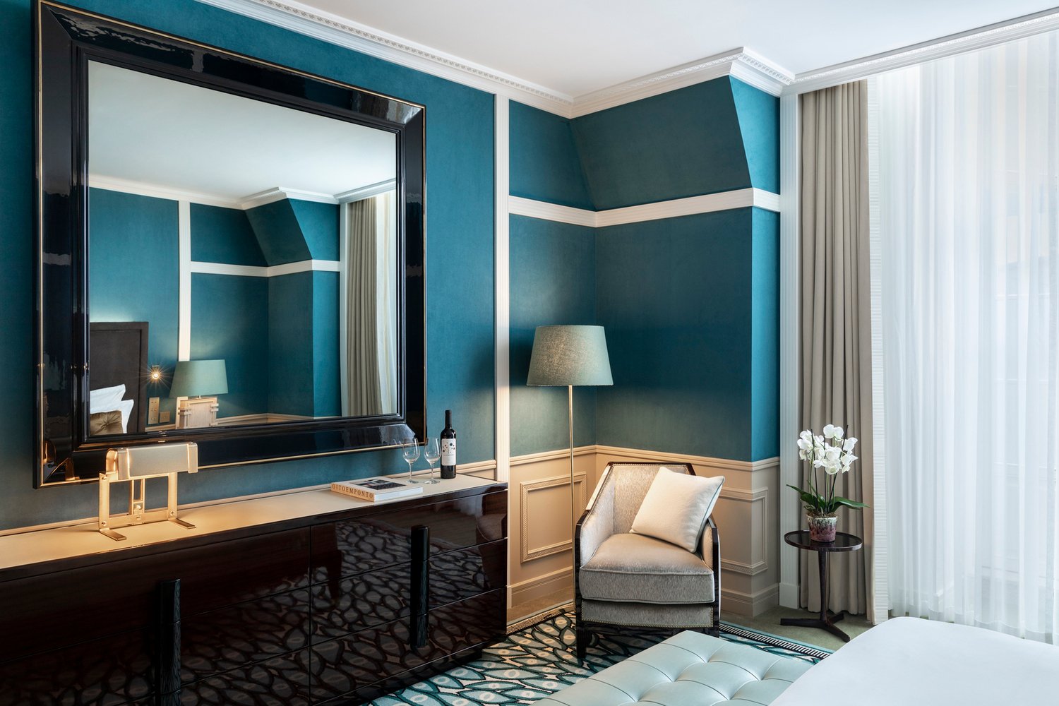 Design boutique hotel Porto Portugal Maison Albar Le Monumental Palace 5 stars room suite