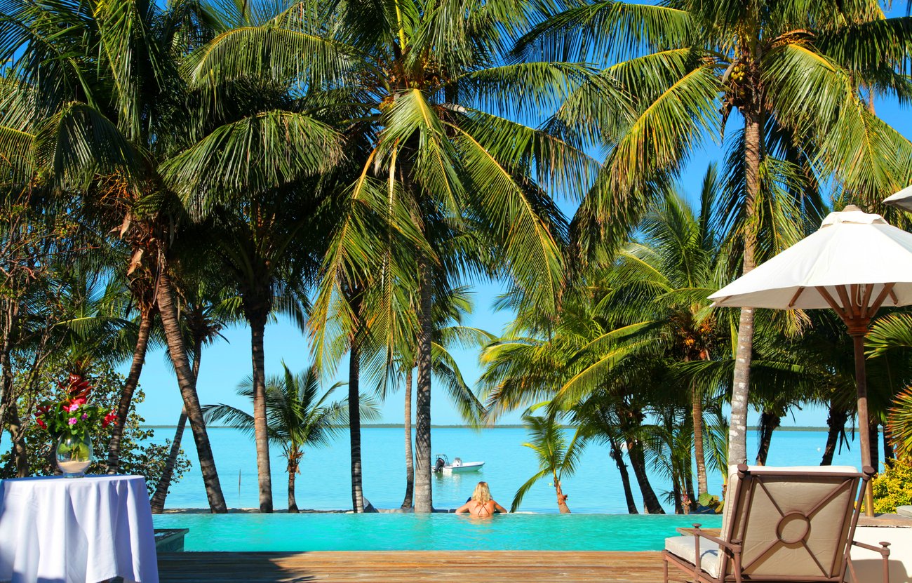 Ecolodge Tiamo Resort 5 étoiles Caraïbes Bahamas piscine à débordement